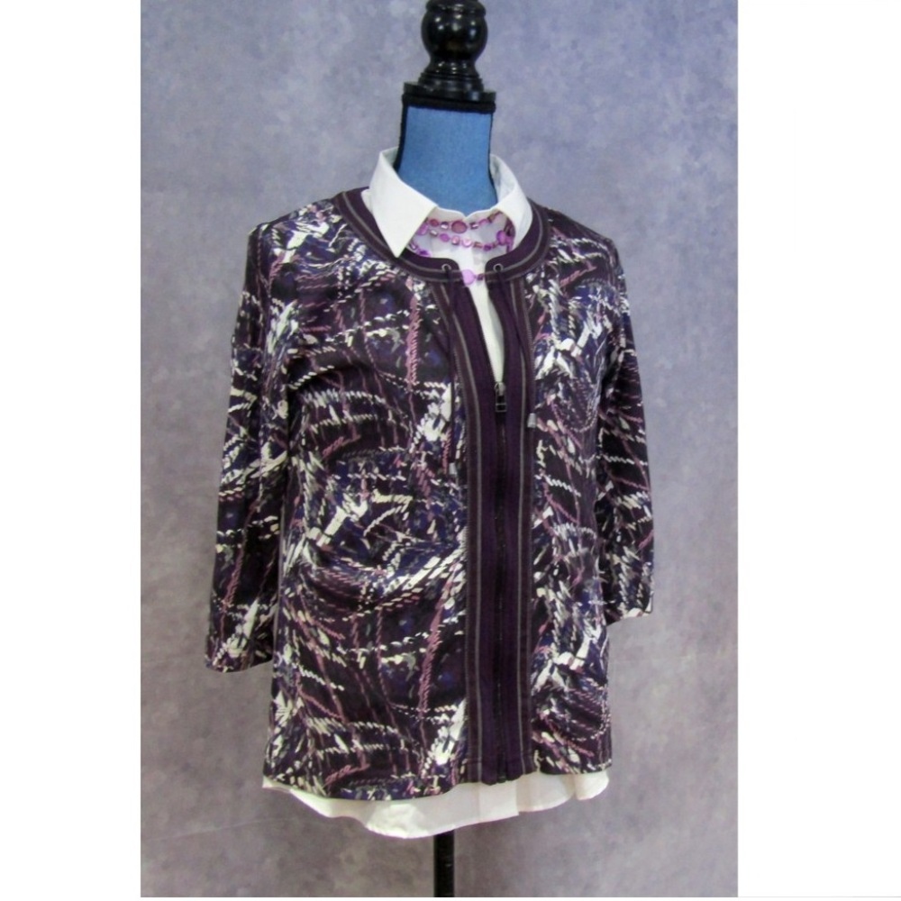 Christopher & Banks Purple Pink Zip Size M